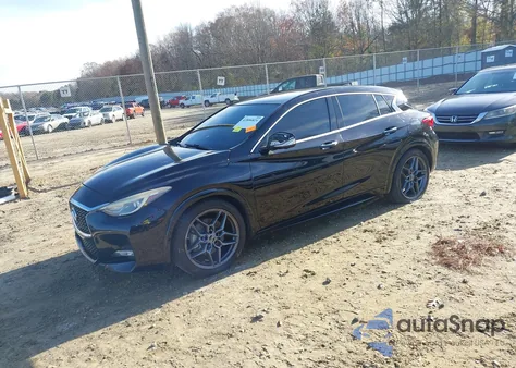 2017 Infiniti Qx30 Sport z USA, uszkodzony, nr VIN SJKCH5CP5HA032456